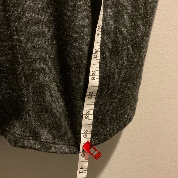 NWOT Lightweight casual tunic - Picture 4 of 5